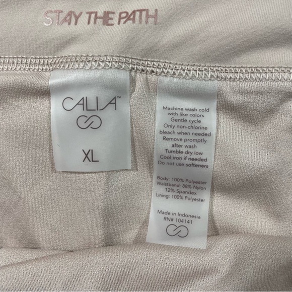 New Calia Kick It Up Shorts Size XL Sacred Smoke Sandstone - Picture 5 of 8